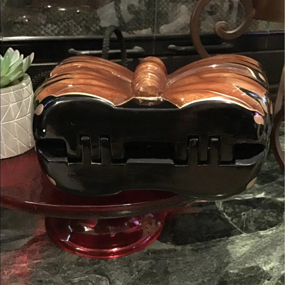Timmy Woods Butterfly Handbag - Picture 7 of 7